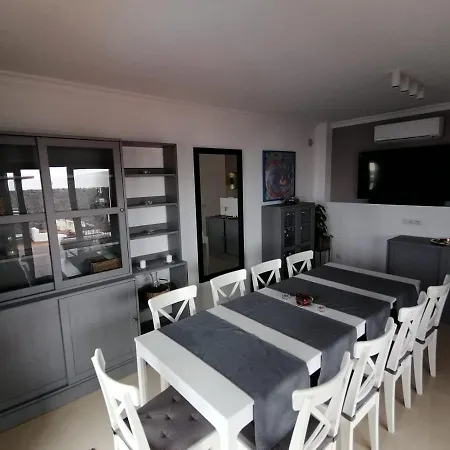 Lovely New 6-Bed Family Villa In Playa Blanca Vila Playa Blanca (Lanzarote)