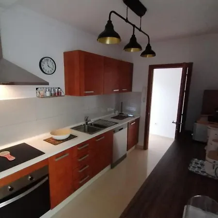 Vila Lovely New 6-Bed Family Villa In Playa Blanca Playa Blanca (Lanzarote)